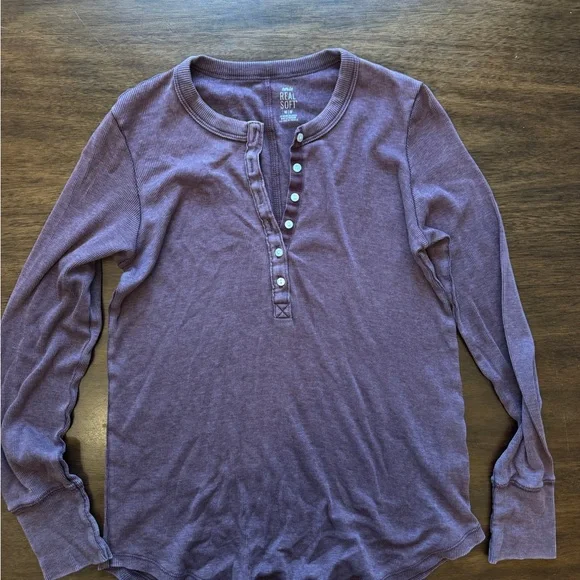 aerie and Bucket list boutique Crewneck & Henley Sweater sweatshirt bundle Lot - Picture 2 of 10